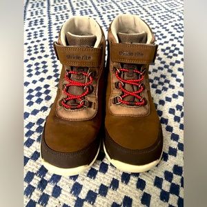 Stride Rite hiking boots size 1W